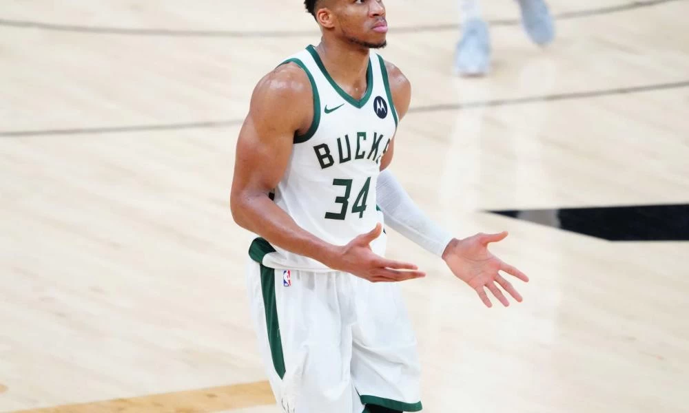 "Greek Freak": Υπόκλιση των γαλλικών Μέσων στον «Έλληνα φιλόσοφο»